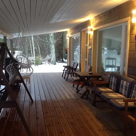 Dom wakacyjny Tilhi 1 Piojarvi